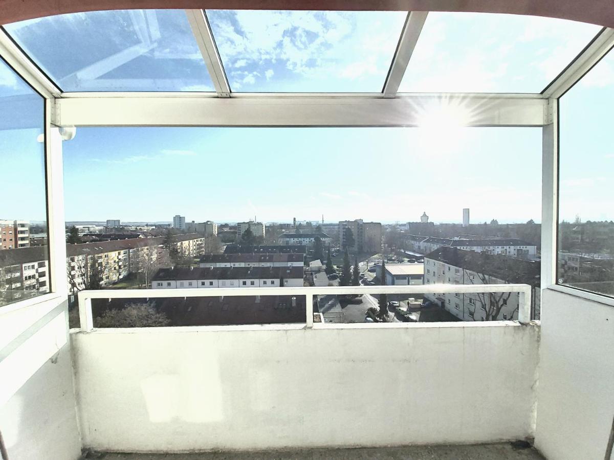 Апартаменты Penthouse "Marc Aurel" - Greatview, Wifi & Netflix Швейнфурт Экстерьер фото